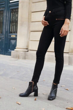 Black Rose Gold Zip Detail Skinny Biker Jeans 13 Black Rose Gold Zip Detail Skinny Biker Jeans -Opal & Oak Store 5b0dc2647331675987e03293b317a700a30ea0a6