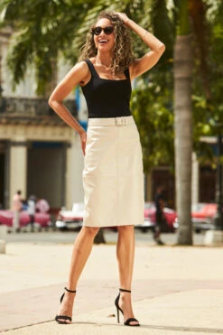 Ecru Leather Buckle Detail Pencil Skirt -Opal & Oak Store 70 s21sl003eu0001 044