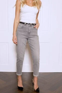 Mid Grey Slim Leg Mom Jeans -Opal & Oak Store f00ecf0c65496e1565c4680c1a15d6342f5cf8b1