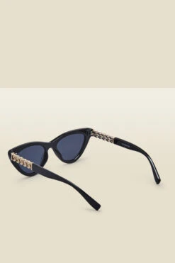 Black & Gold Chain Detail Cateye Sunglasses -Opal & Oak Store s23ac022mlbk c