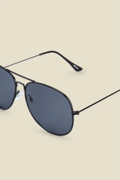 Black Aviator Sunglasses -Opal & Oak Store s23ac023bk b