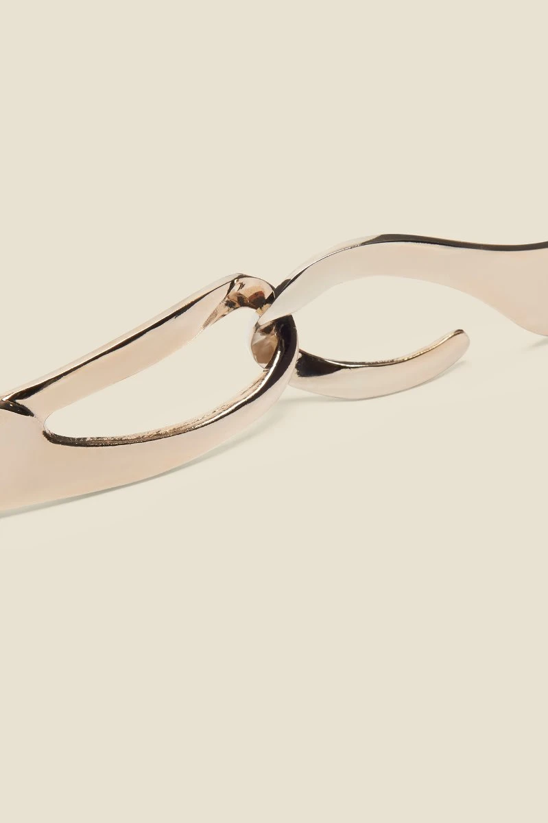 Black Patent Leather Slim Waist Belt With Gold Clasp 5 Black Patent Leather Slim Waist Belt With Gold Clasp - Image 5