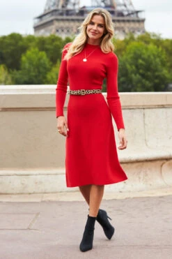 Red Fit & Flare Knitted Midi Dress -Opal & Oak Store web 210910 sosandarday5paris62254 2