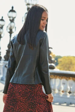 Black Leather Biker Jacket -Opal & Oak Store web 23 a21dj078 162 2