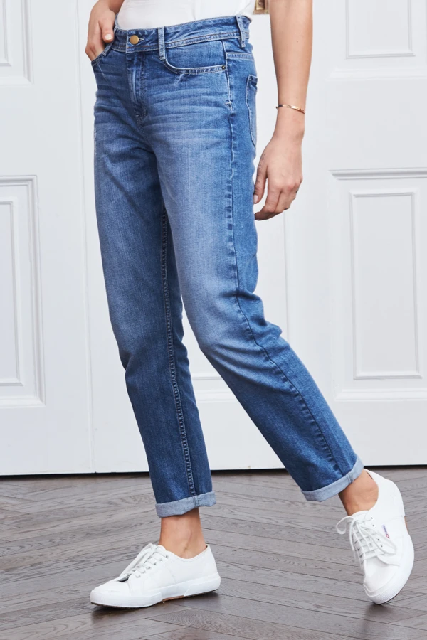 Mid Blue Relaxed Fit Boyfriend Jeans 1 Mid Blue Relaxed Fit Boyfriend Jeans