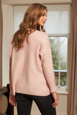 Blush Pink Super Soft Chevron Detail Jumper -Opal & Oak Store web s24 s21tk105pk 058