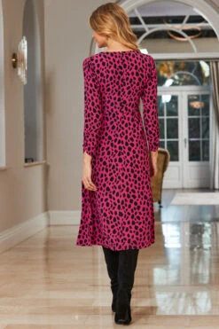 Pink & Black Animal Print Fit & Flare Midi Dress -Opal & Oak Store web 05 s22dw210pian01 129