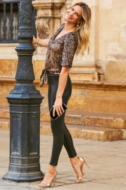 Black Leather Look Zip Detail Leggings -Opal & Oak Store web 10 a21tw012 a21bp002bk 108