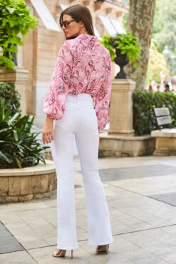 White Kick Flare Jeans -Opal & Oak Store web 14 s21tw070picv01 050 2