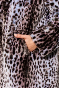 Cheetah Print Faux Fur Coat -Opal & Oak Store web 181015 16 sosandar ecom shot 20 108