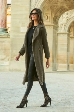 Khaki Green Super Cosy Longline Borg Coat 11 Khaki Green Super Cosy Longline Borg Coat -Opal & Oak Store web 1 a21ow001bn a20bd020bk 139 khaki green rt