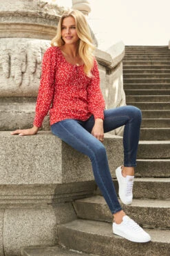 White Superga 2843 Leopard Print Panel Trainers -Opal & Oak Store web 210910 sosandarday5paris64721 1