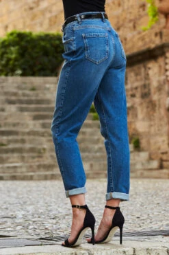 Mid Blue Slim Leg Mom Jeans -Opal & Oak Store web 22 s22tj189bk0001 s20bd004be0010 042