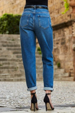 Mid Blue Slim Leg Mom Jeans -Opal & Oak Store web 22 s22tj189bk0001 s20bd004be0010 053