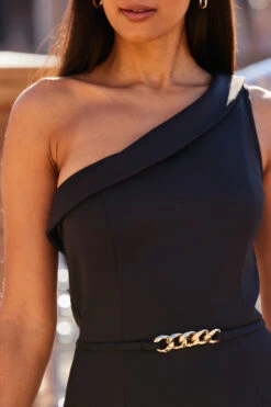 Black Premium One Shoulder Jersey Dress With Gold Chain Detail -Opal & Oak Store web 2303 18 s23dj042bk0001 18 181