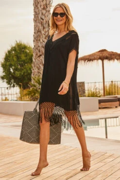 Black & White Geometric Tote Bag -Opal & Oak Store web 2305 04 s23rw010bk0001 04 056 1