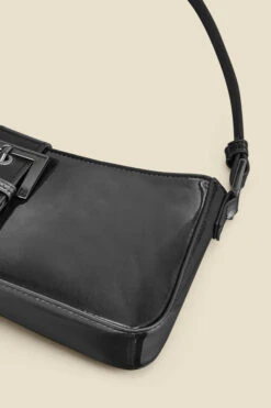 Black Faux Leather Chain Detail Shoulder Bag -Opal & Oak Store web 2307 box a23ac005bk0001 c