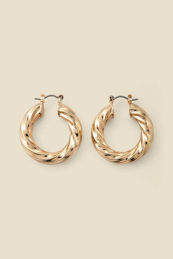 Gold Twist Detail Hoop Earrings 1 Gold Twist Detail Hoop Earrings