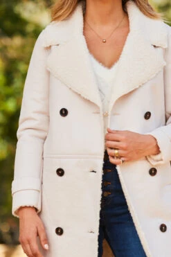 Ecru Luxe Faux Shearling Double Breasted Coat -Opal & Oak Store web 2309 08 a23op004eu0001 a23tk183nl0001 a21bd004in0007 08 465