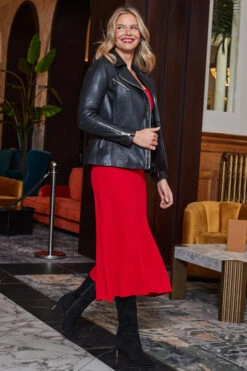 Red Sweetheart Neckline Fit & Flare Midi Dress -Opal & Oak Store web 2310 24 a23dk130rd0017 24 101