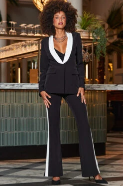 Black Contrast Shawl Collar Blazer -Opal & Oak Store web 2310 27 a23bw054bk0001 a23ow065bk0001 27 010 1