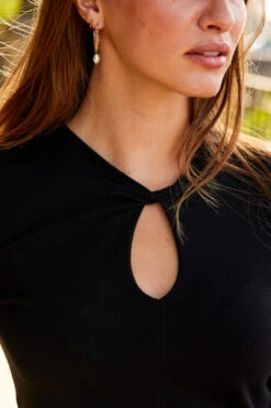 Black Twist Neck Detail Jumper 10 Black Twist Neck Detail Jumper -Opal & Oak Store web 41 s23tk602bk0001 s23bp001bk0001 212