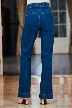 Mid Blue Wide Leg Pocket Detail Jeans -Opal & Oak Store web 65 a22bd016be0010 s23tk851be0009 087