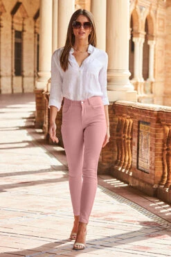 Dusky Pink Perfect Skinny Jeans -Opal & Oak Store web 77 sa17or01eu0001 s20bd002pk0024 s21tw113we0001 028 dusky pink rt