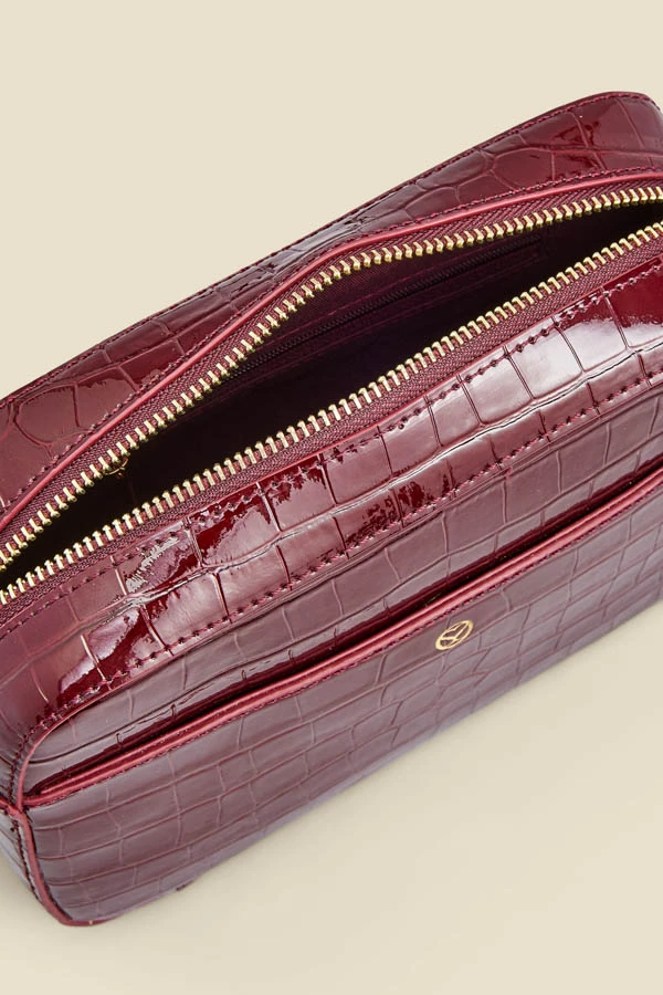 Wine Croc Faux Leather Chain Detail Cross Body Bag 5 Wine Croc Faux Leather Chain Detail Cross Body Bag - Image 5