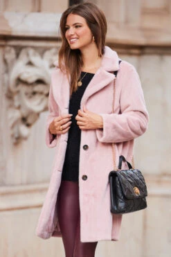 Soft Pink Super Cosy Faux Fur Coat -Opal & Oak Store web rt 89 a22ow061pk0014 210