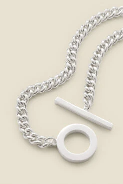 Silver Plated Toggle Detail Necklace -Opal & Oak Store web s22ac032mc0018 2