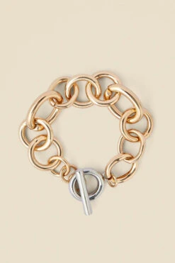 Gold Chunky Contrast Toggle Detail Bracelet